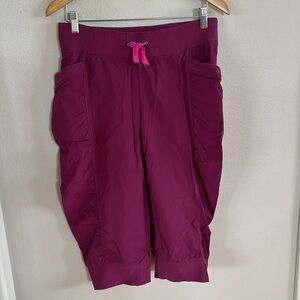 Athleta Women's Capri Joggers